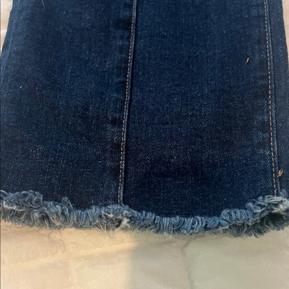 LOFT women’s Dark Blue Relaxed Jeans - Picture 3 of 4